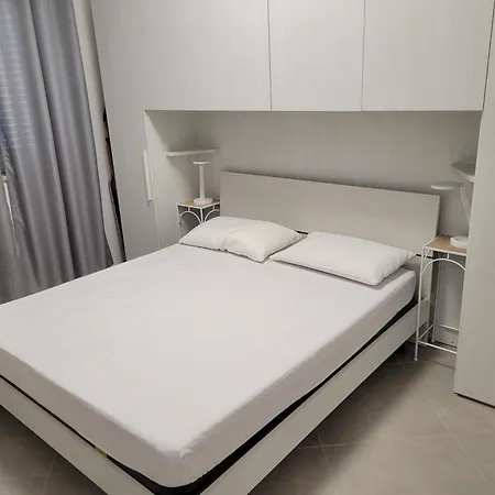 Iris Apartmán Capo dʼOrlando